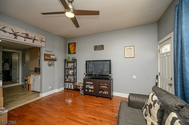 Building Photo - 82 Pacific Ave