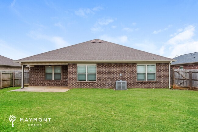Building Photo - 215 Wilcot Rd