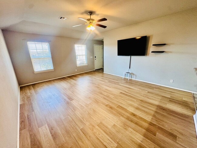 Building Photo - 9145 S 253rd E Ave