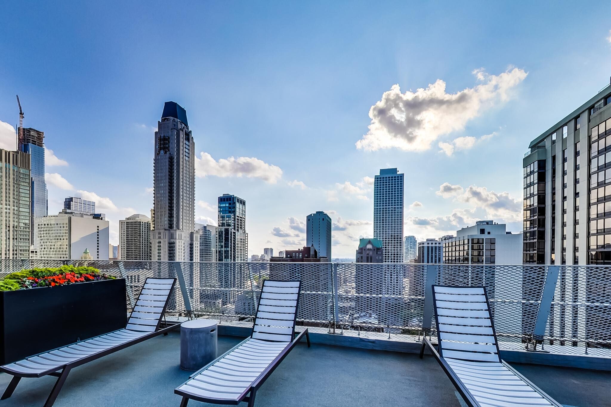 Building Photo - 1000 N Lake Shore Dr