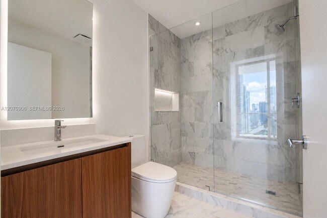 Building Photo - 1400 Biscayne Blvd