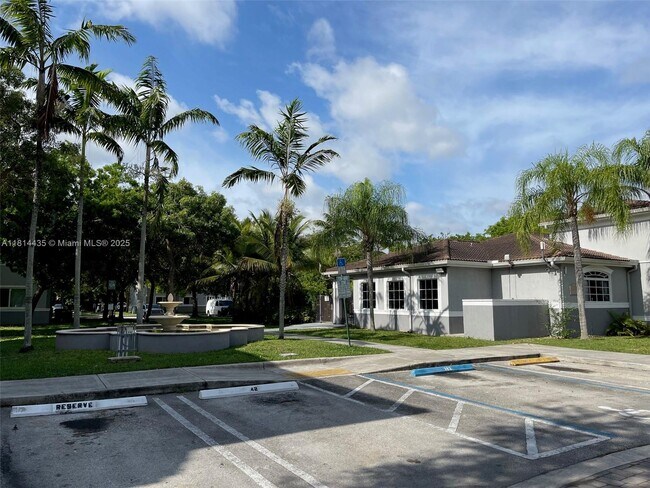 Building Photo - 15400 SW 284th St
