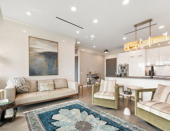 Building Photo - 123 Lexington- 504.5