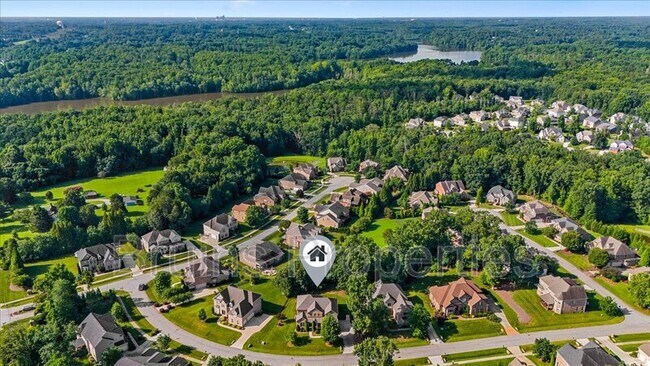 Building Photo - 6005 New Bailey Tr