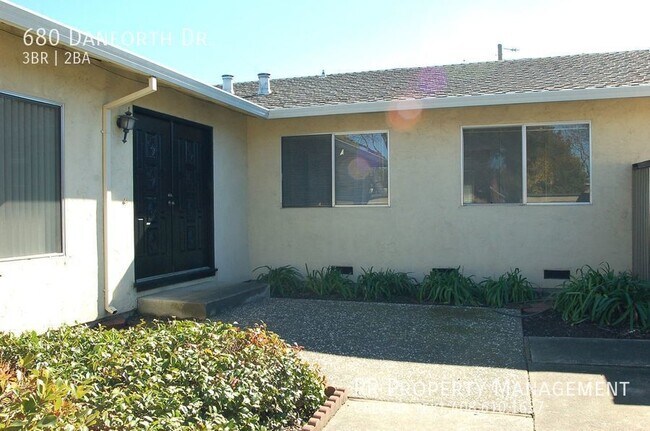 Building Photo - Well Maintained Sunnyvale Duplex!