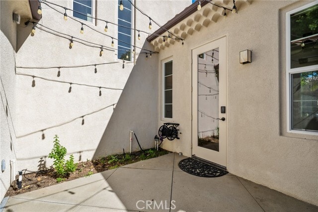 Building Photo - 151 Canyoncrest