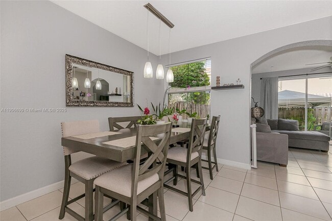 Building Photo - 3816 SW 169th Terrace