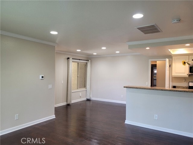 Building Photo - 25251 Oak Canyon Ln