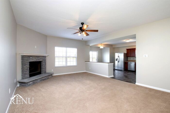 Building Photo - 8840 Ingram Ln