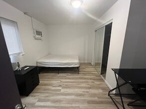 Building Photo - 1548 Jones-1548-2