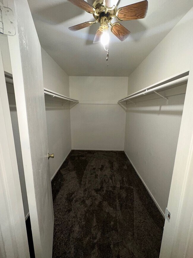 Building Photo - Affordable 4 Bedroom Home Recently Updated