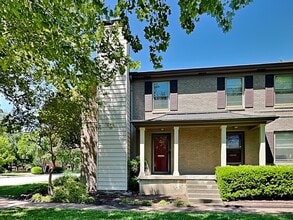 Building Photo - 6442 Bordeaux Ave