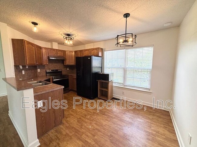 Building Photo - 3053 Condor Ct