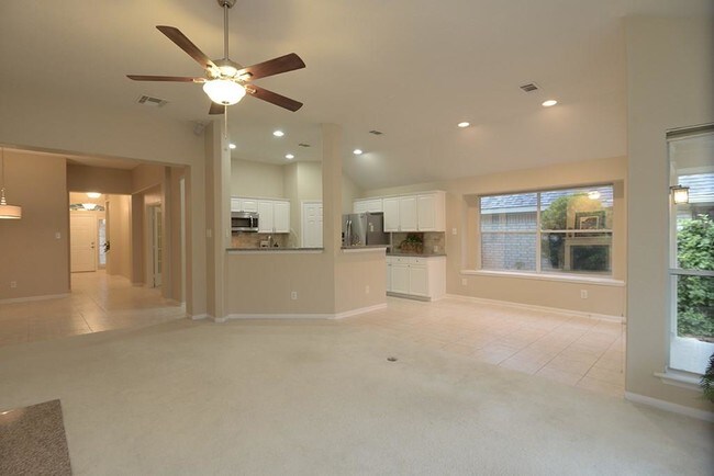 Building Photo - 67 N Veranda Ridge Dr