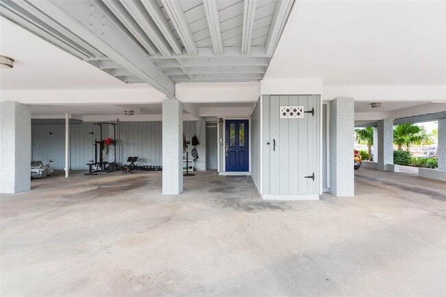 Building Photo - 3604 E Maritana Dr