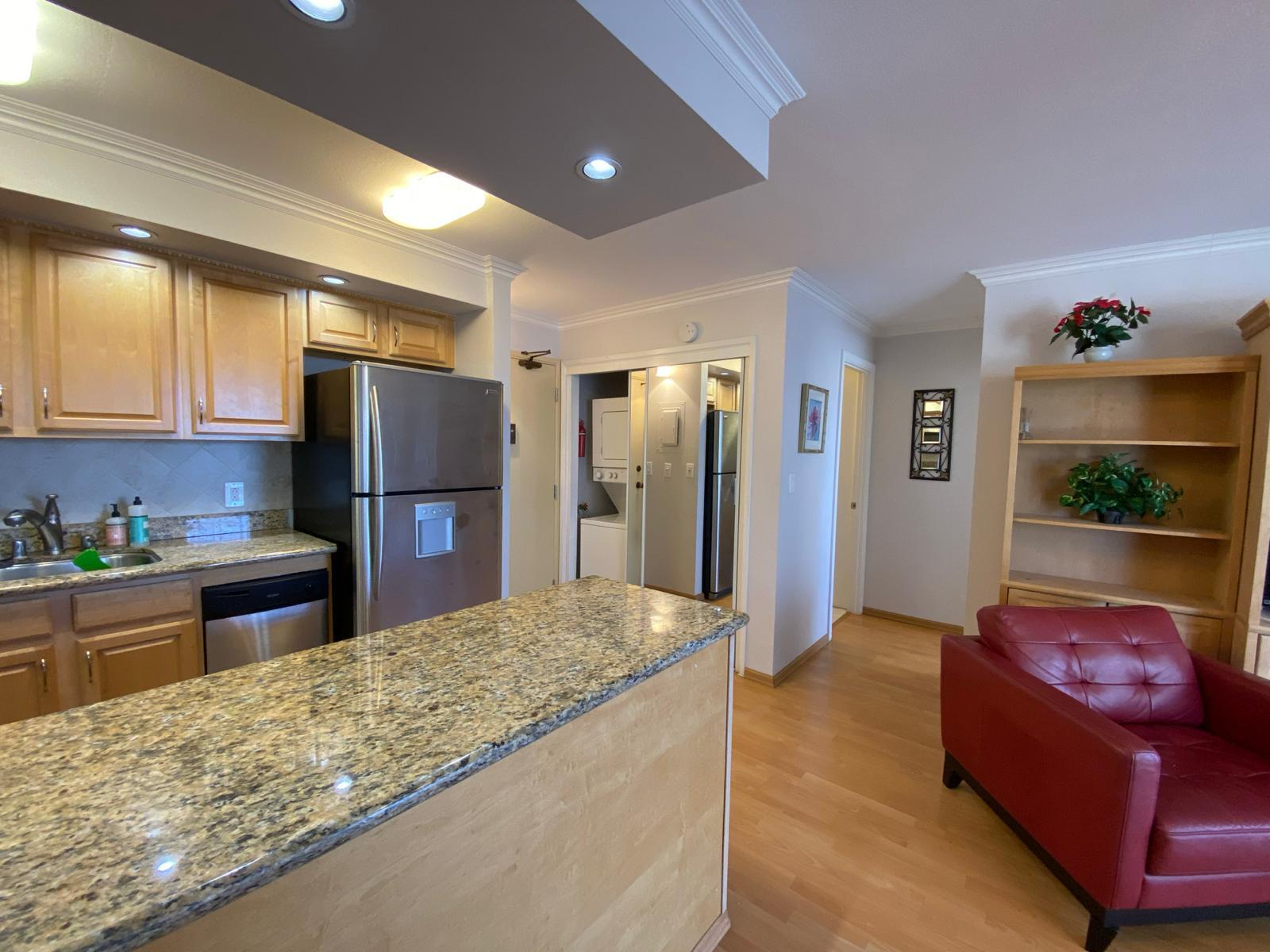 Building Photo - 2140 Kuhio Ave.