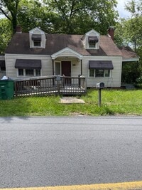 Building Photo - Clinton Home for rent