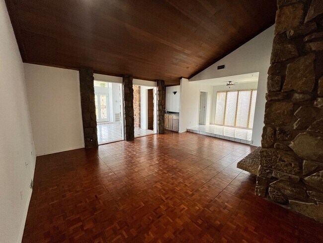 Building Photo - Jenks Schools