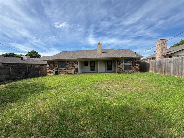 Building Photo - 2122 Rainwood Ct