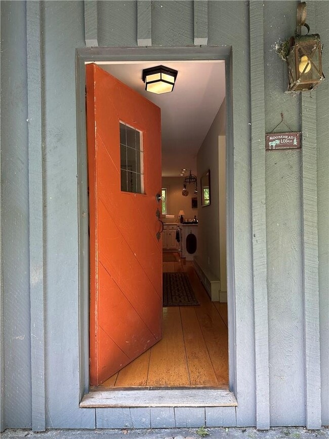 Building Photo - 41 Redmond Way