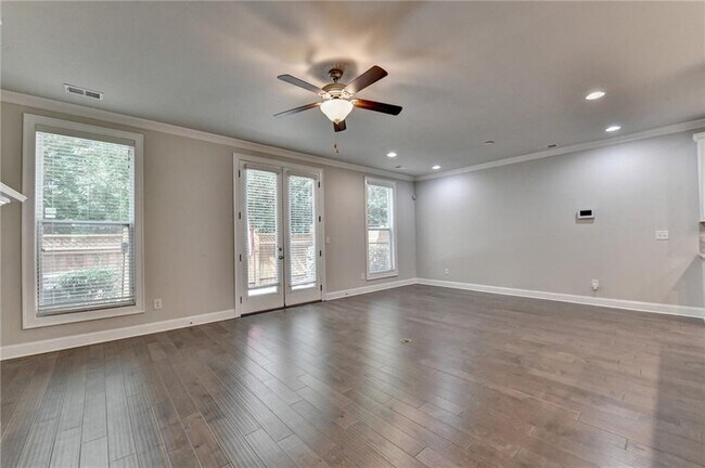 Building Photo - 5240 Cresslyn Rdg