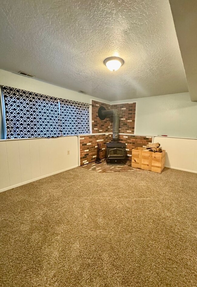 Building Photo - 33085 Community College Dr