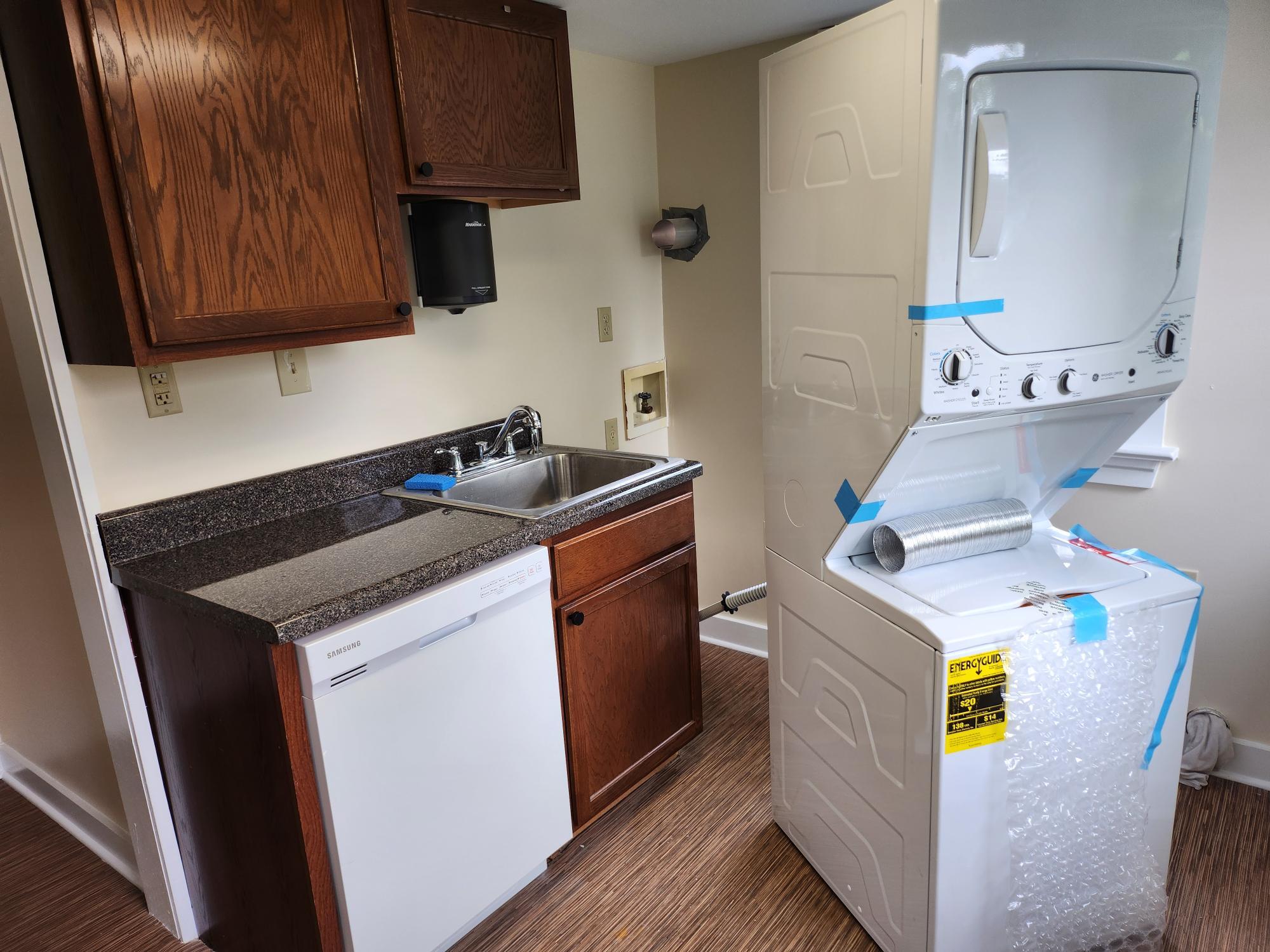 kitchen - 142 Carlton Rd
