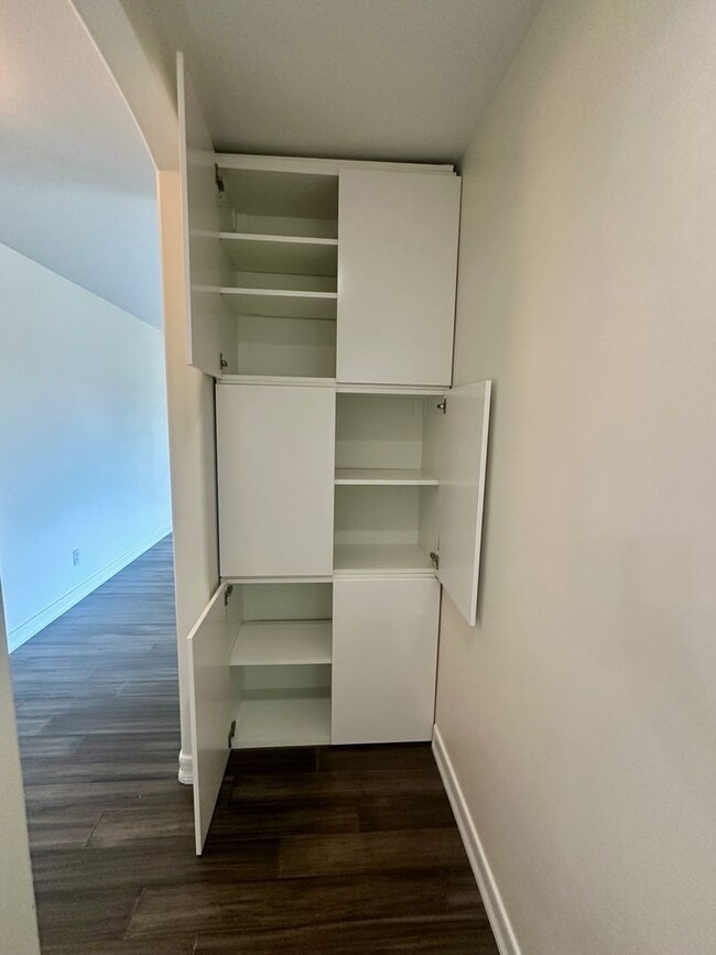 Building Photo - North Park 2bed/2bath with parking