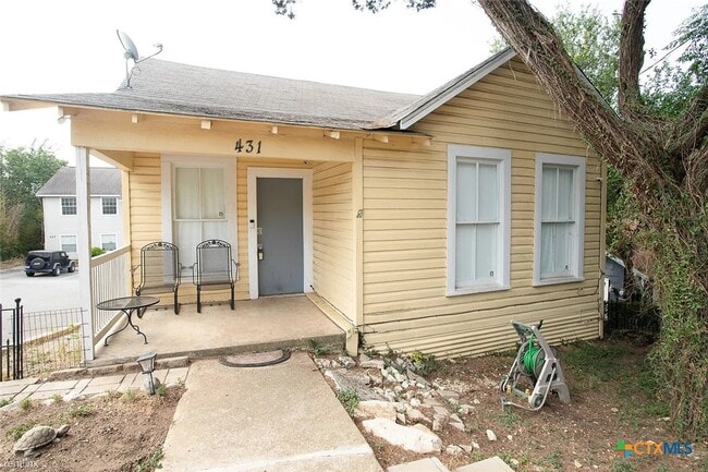 Building Photo - 431 Lindsey St
