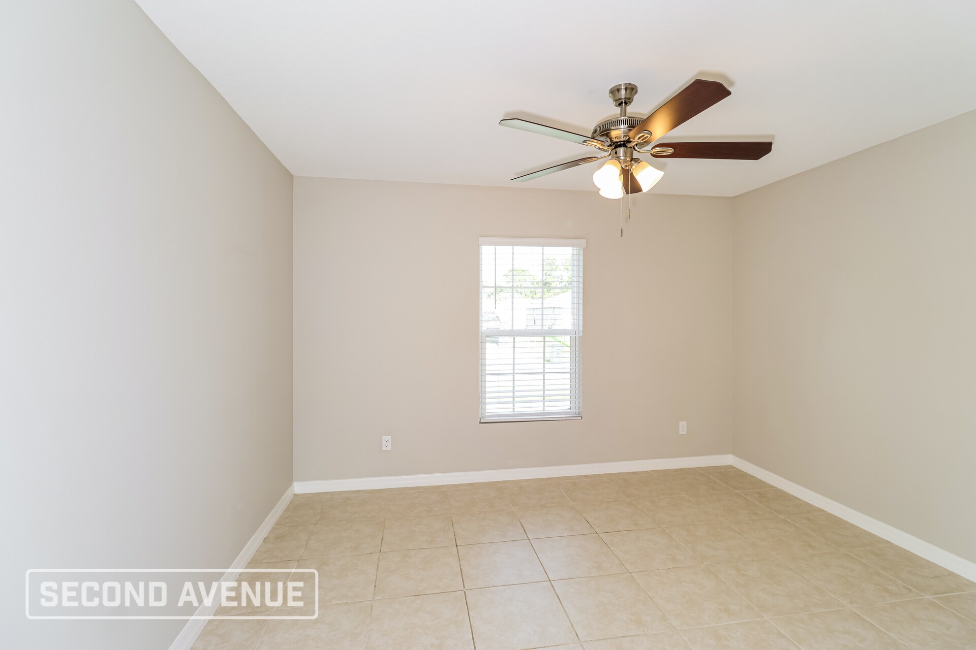 Building Photo - 3230 Bowline Ave
