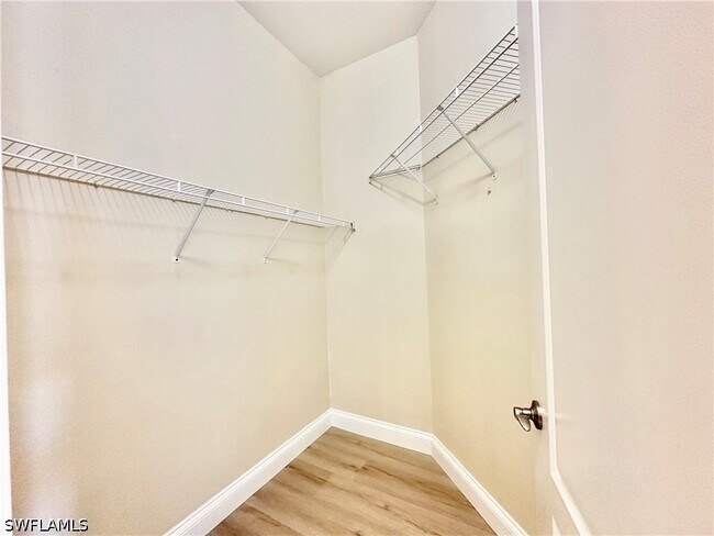 Building Photo - 1303 Verde Dr