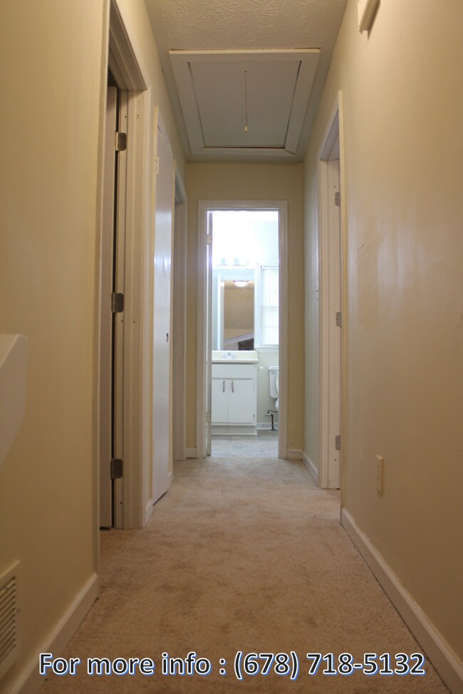 Building Photo - 1410 Ashbrook Dr NW