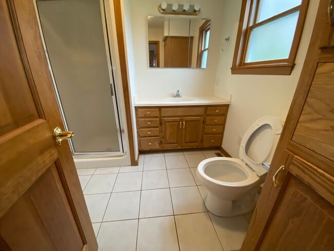 Building Photo - Outdoor living in the city