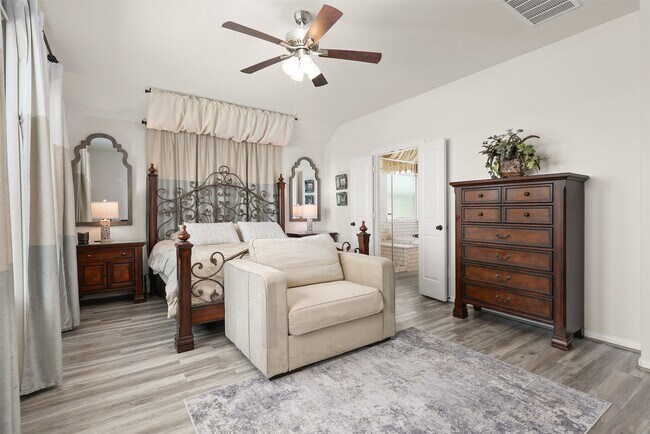 Building Photo - 2405 Arbor Edge Crossing