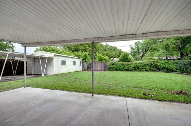 Building Photo - 4004 Caddo Trail