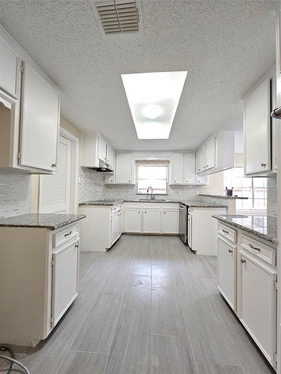 Building Photo - 13517 Woodchester Dr