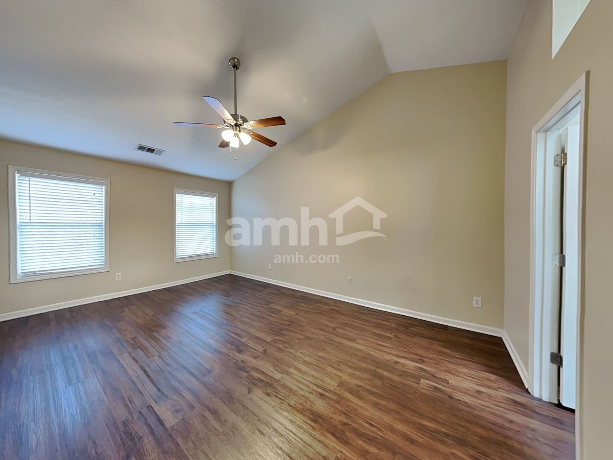 Building Photo - 1785 Summit Edge Cir