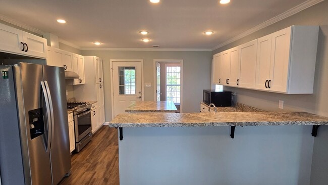 Building Photo - 173 Walnut Trace Dr