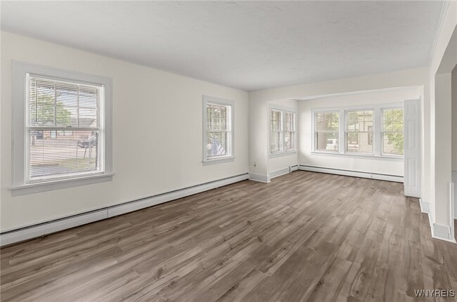 Building Photo - 8511 Sheridan Dr
