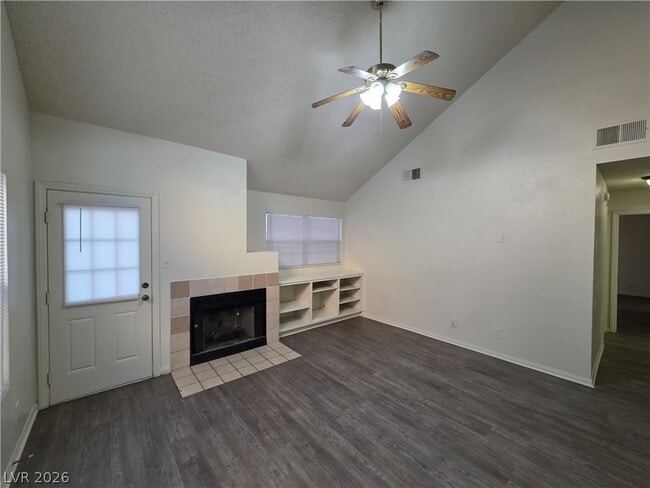 Building Photo - 6561 Avon Ct