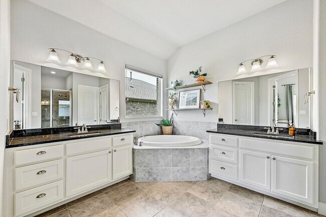 Building Photo - Retreat to Luxury in One of Santa Rita Ran...