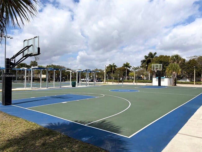 Building Photo - 10776 NW 84th Ln