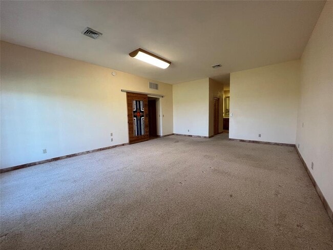 Building Photo - 333 Co Rd 497