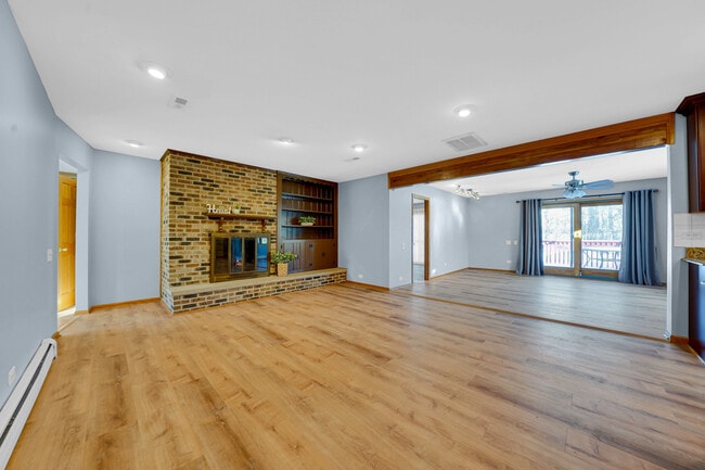 Building Photo - 2226 Shannondale Dr