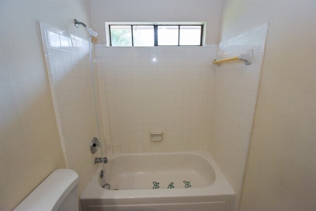 Building Photo - 314 Spencers Glen Dr