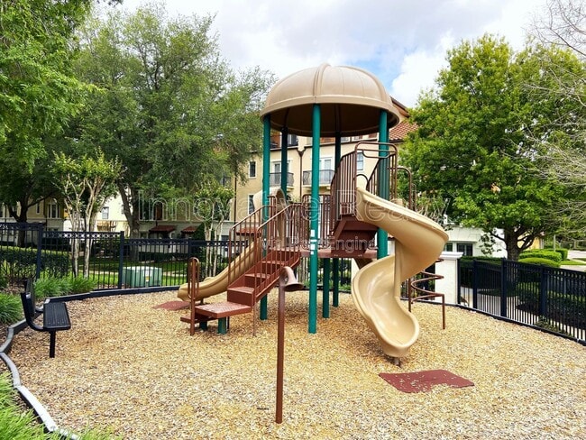 Building Photo - 4817 San Marino Cir