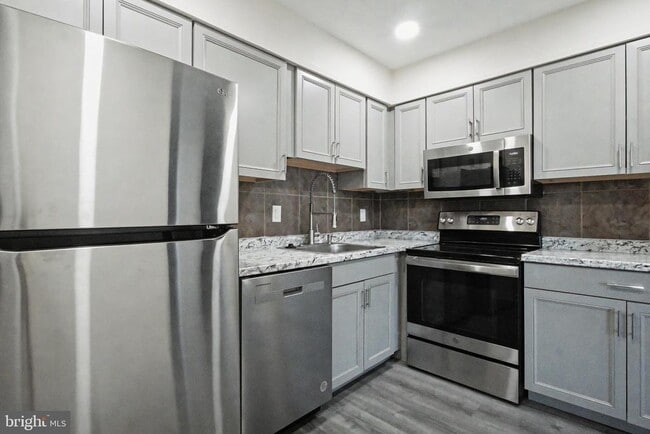 Building Photo - 1412 Whitpain Hills