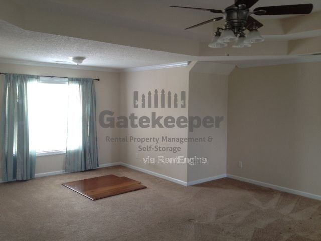 Building Photo - 309 Hambrick Park