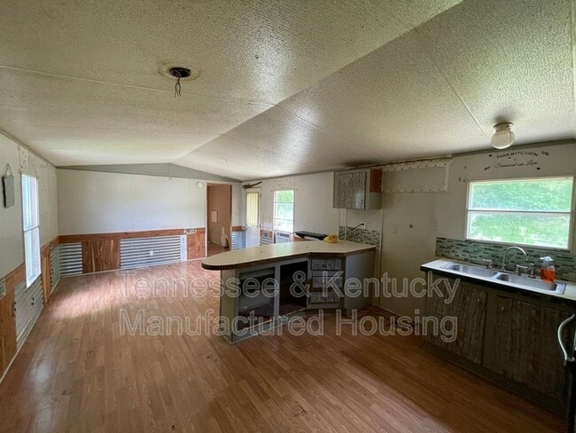 Building Photo - 127 Cumberland Ln
