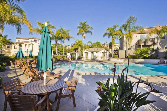 Building Photo - 6071 Paseo Pradera
